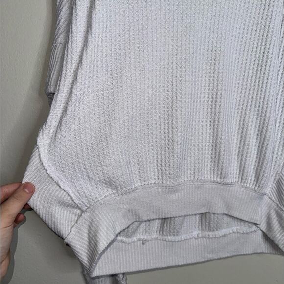 We The Free Santa Clara Thermal V-Neck Top Light Gray White Oversized Small - Picture 4 of 6